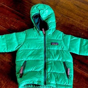 Toddler Patagonia puffer. Size 6-12 month
